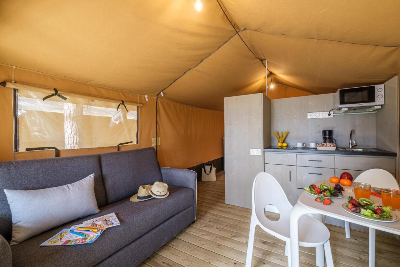 Camping Estival Torre De La Mora Tamarit Exterior foto