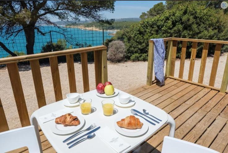 Camping Estival Torre De La Mora Tamarit Exterior foto